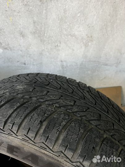 Goodyear UltraGrip 8 Performance 225/45 R17