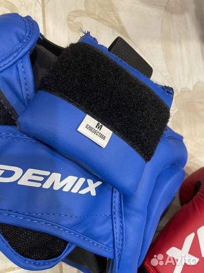 Боксерские перчатки шлем