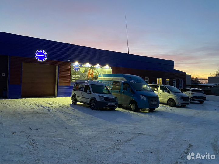 Полка задняя под колонки Газель 3 х местка