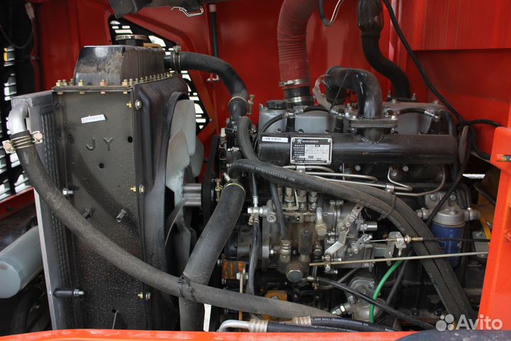 Фронтальный погрузчик Redstar 200S, 2023