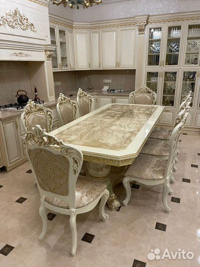 Обеденный стол \ Доставка по всей России