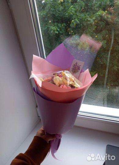 Детский букет, цветы в куполе