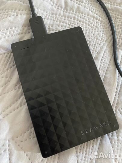 Переносной жёсткий диск 1 Tb