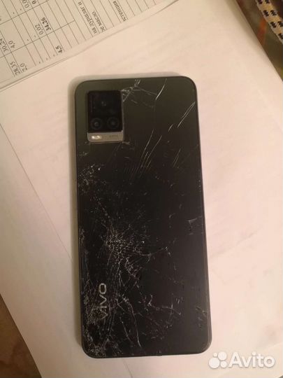 Vivo v20 (2025)