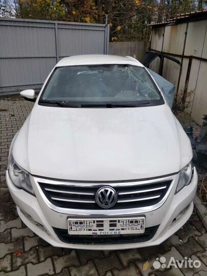B рaзборe Volkswagen Passat CC 2012г 1.8AMT