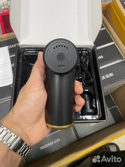Массажер пистолет