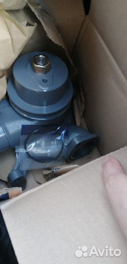 Водяная помпа Hitachi zx480mtn