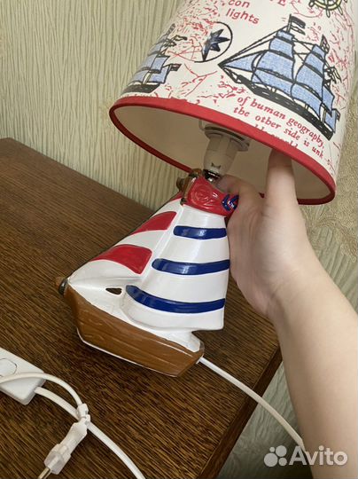 Лампа настольная детская
