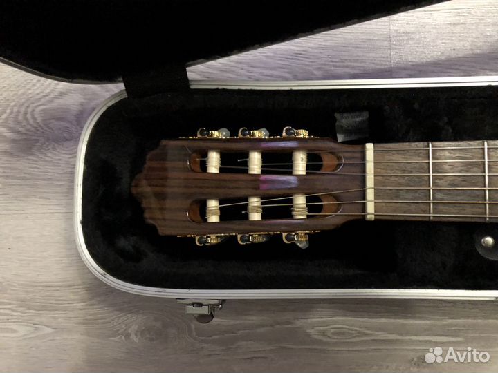 Акустическая гитара альгамбра иберия