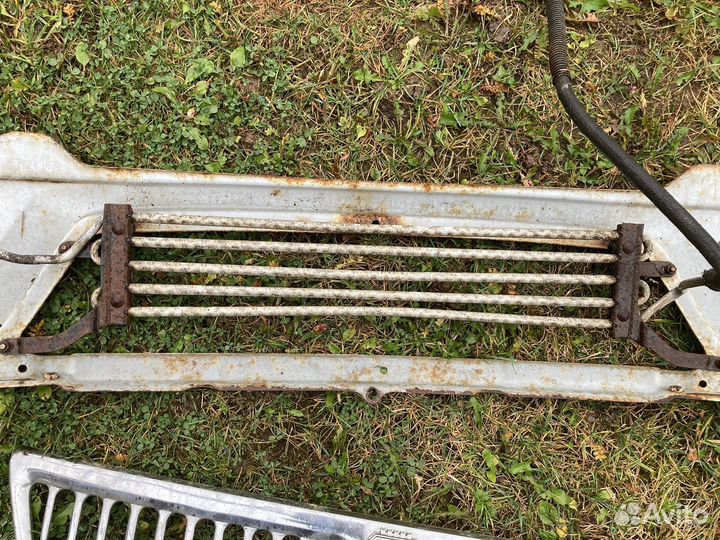 Решетка радиатора газель