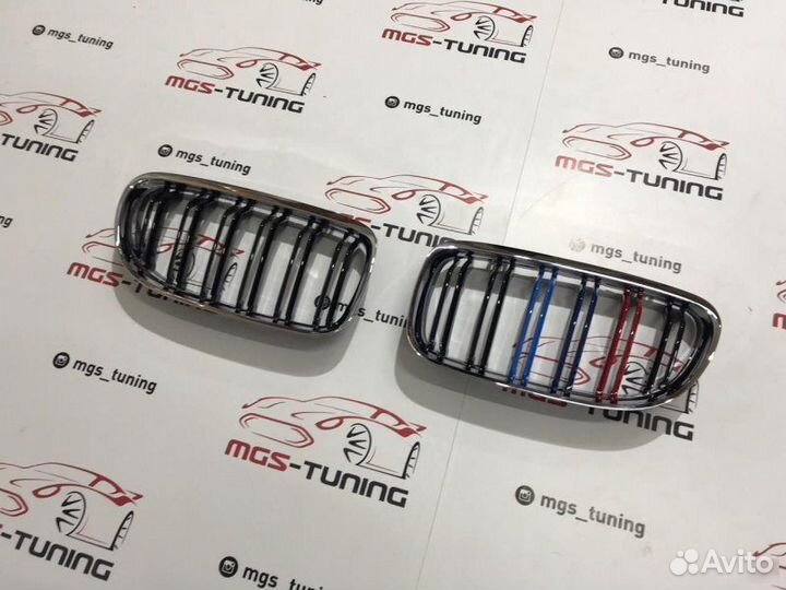 Ноздри BMW 3 серии E90 08-12 Хром + Триколор