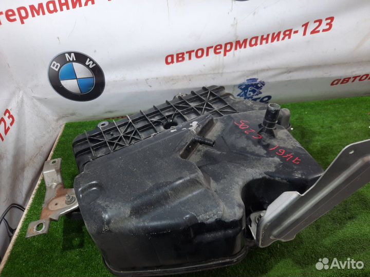 Бак мочевины Mercedes C220 W205 651.921 2015