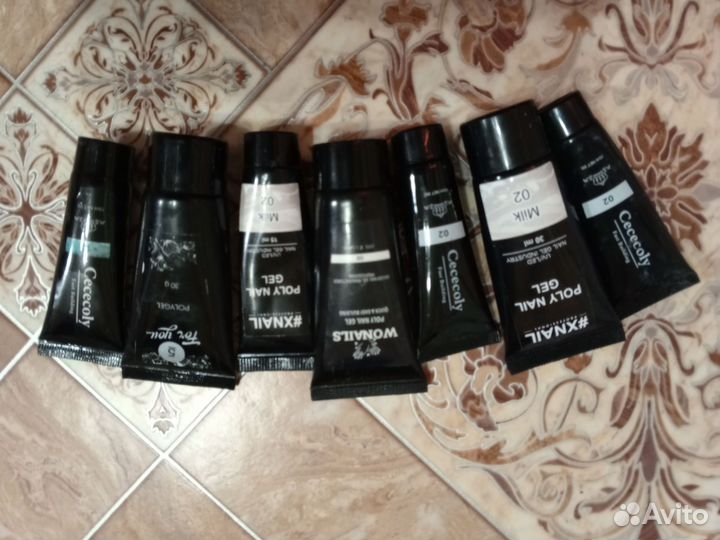 Материалы для наращивания ногтей