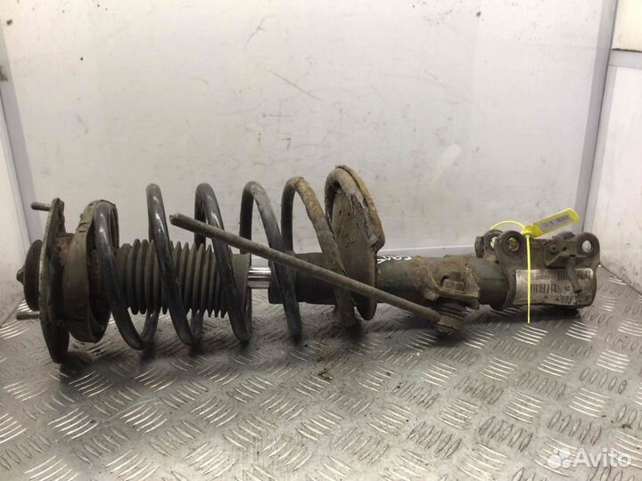 Стойка передняя левая Volvo V70 824903553368 B5244