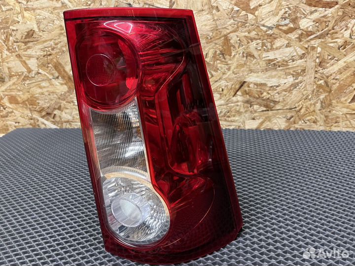 Фонарь задний правый Лада Ларгус Оригинал