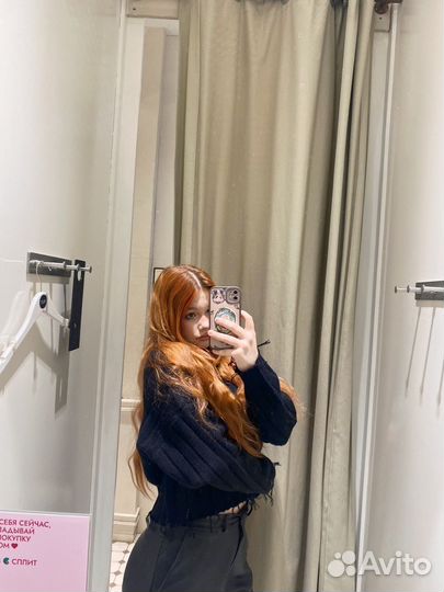 Свитер женский рваный укороченный