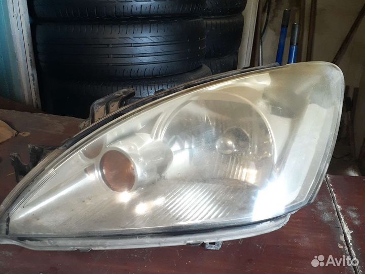 Фара левая Mitsubishi lancer 9 под корректор