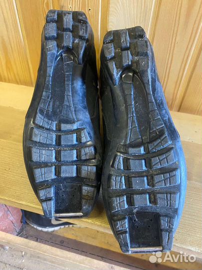 Лыжные ботинки Tisa