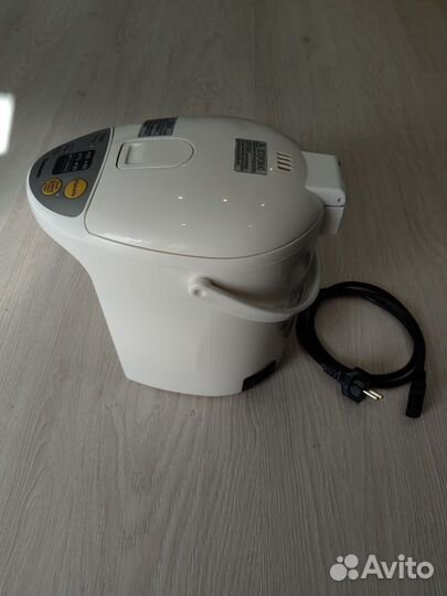 Чайник термопот