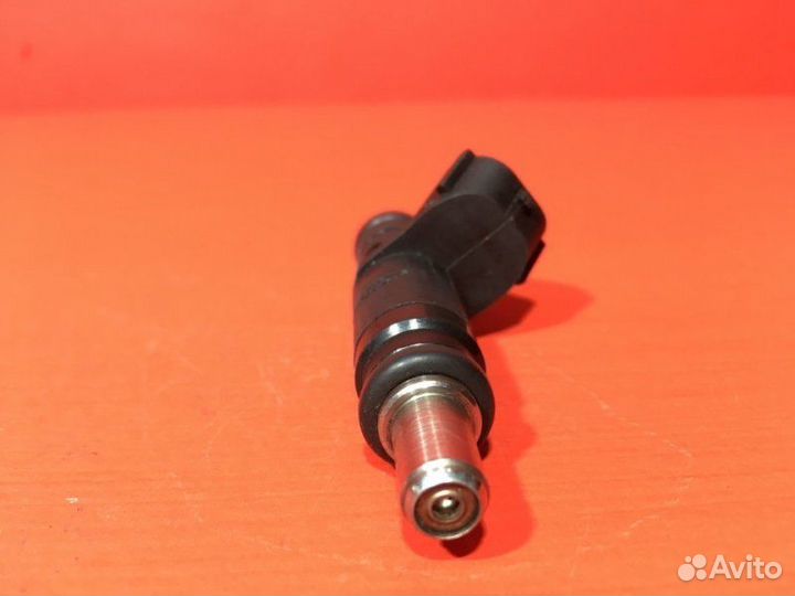 Форсунка Volkswagen Passat B5 ALT 2001