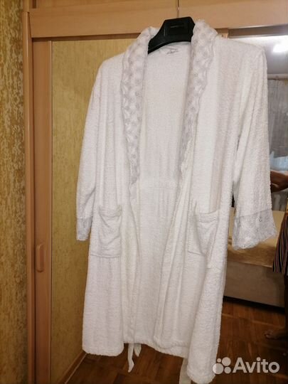 Халат махровый женский