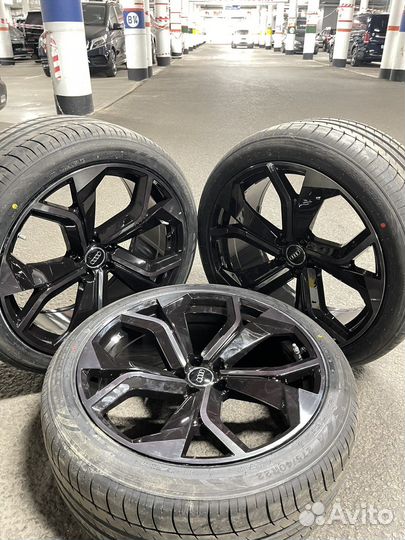 Колеса на audi Q7 r22