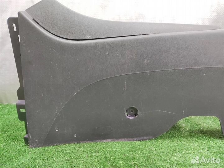 Консоль центральная с подлокотником Ssangyong Act