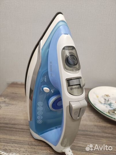 Утюг Redmond skyiron