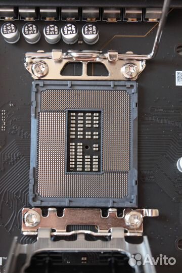 Комплект 13600KF + MSI Z790 MAG Tomahawk (DDR5)