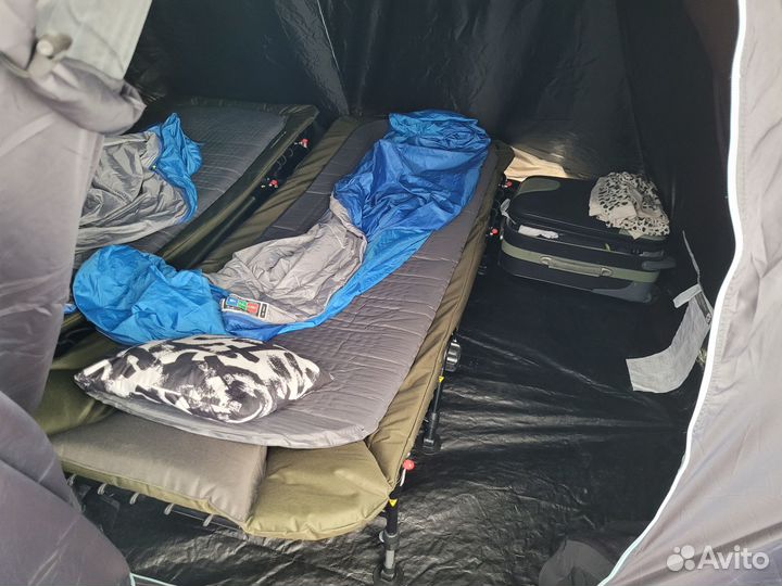 Палатка с дугами для кемпинга Quechua Arpenaz 6.3