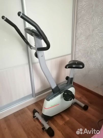 Велотренажер housefit