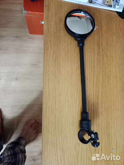 Зеркало заднего вида на велосипед