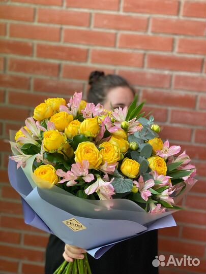 Шикарный букет с доставкой по Абакану