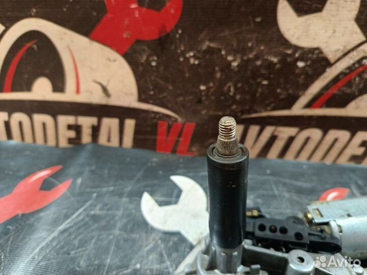 Моторчик стеклоочистителя задний Ford Focus 1 MK1