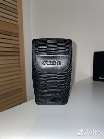 Фотовспышка Canon 320EX