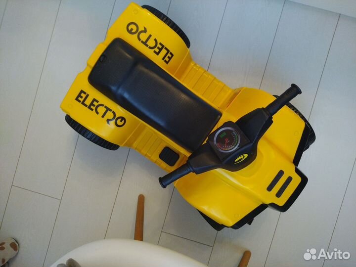 Квадроцикл /электромобиль детский kreiss