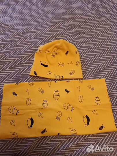 Шапочка и снуд новые на 3-4 года