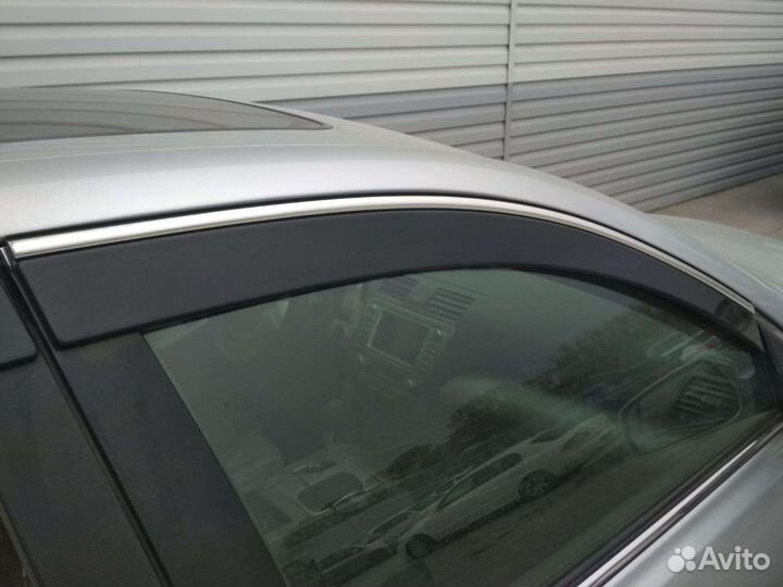 Ветровики Toyota Camry 40