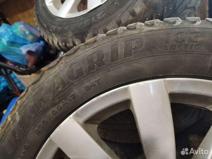 Arctic Claw Winter TXI 3.25/7 R17 94