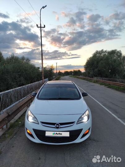 Opel Astra 1.6 МТ, 2012, 200 000 км