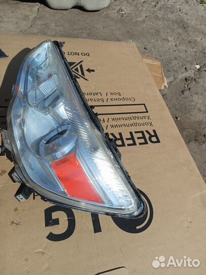 Левая фара Mitsubishi ASX