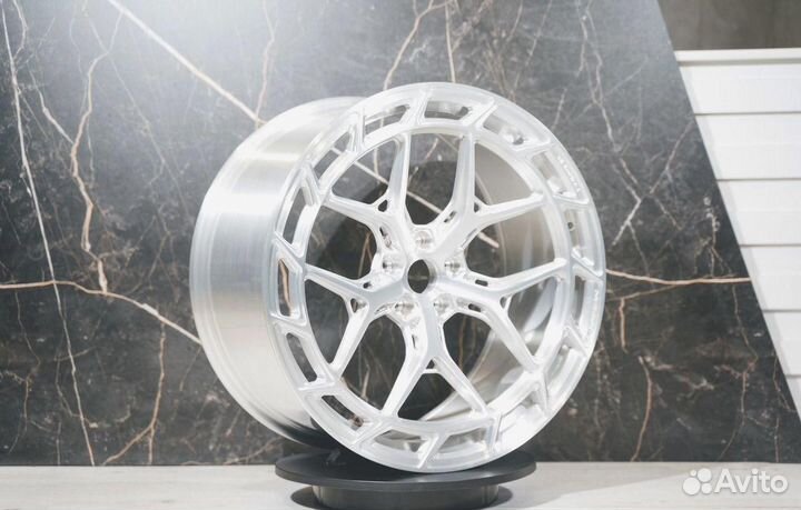 Кованые диски R22