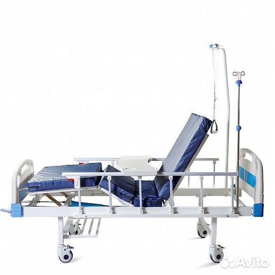 Медицинская кровать для инвалидов