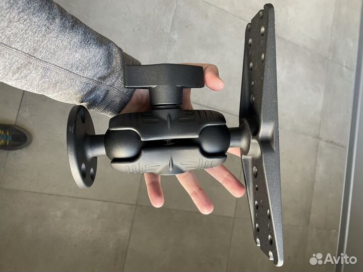 Держатель эхолота и электромотора