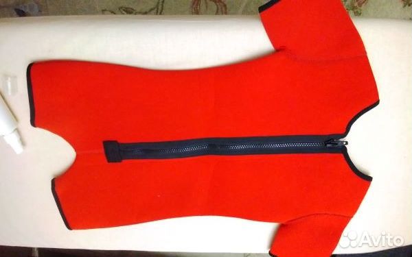 Гидрокостюм для плавания б/у 98 размер