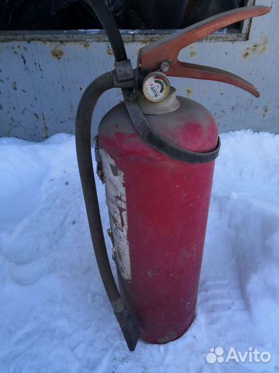 Огнетушитель порошковой