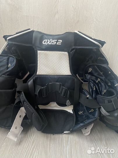 Вратарский нагрудник CCM Axis 2 L