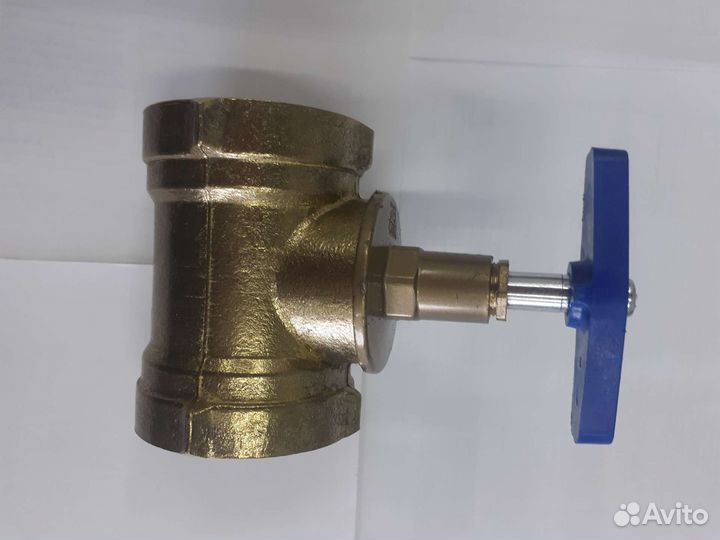 Кран,вентиль