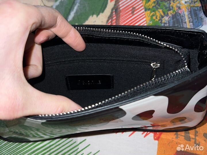 Сумка bershka 90s коровий принт