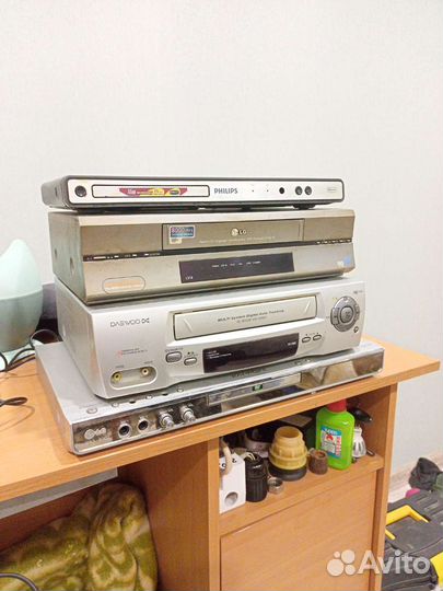 DVD и касетные проигрыватели